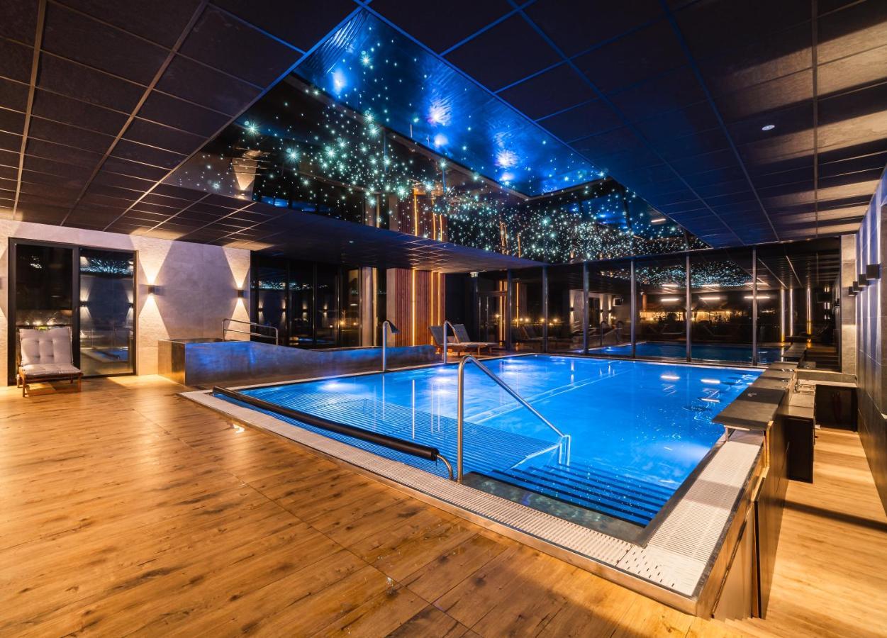 Carynska Resort & Spa لوتوويسكا المظهر الخارجي الصورة